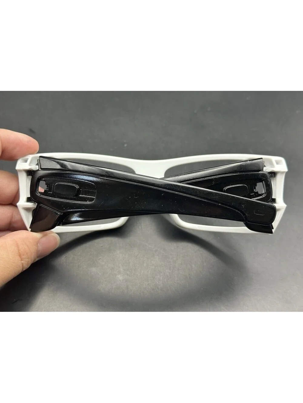 Oakley Batwolf Polished White/Black Frame